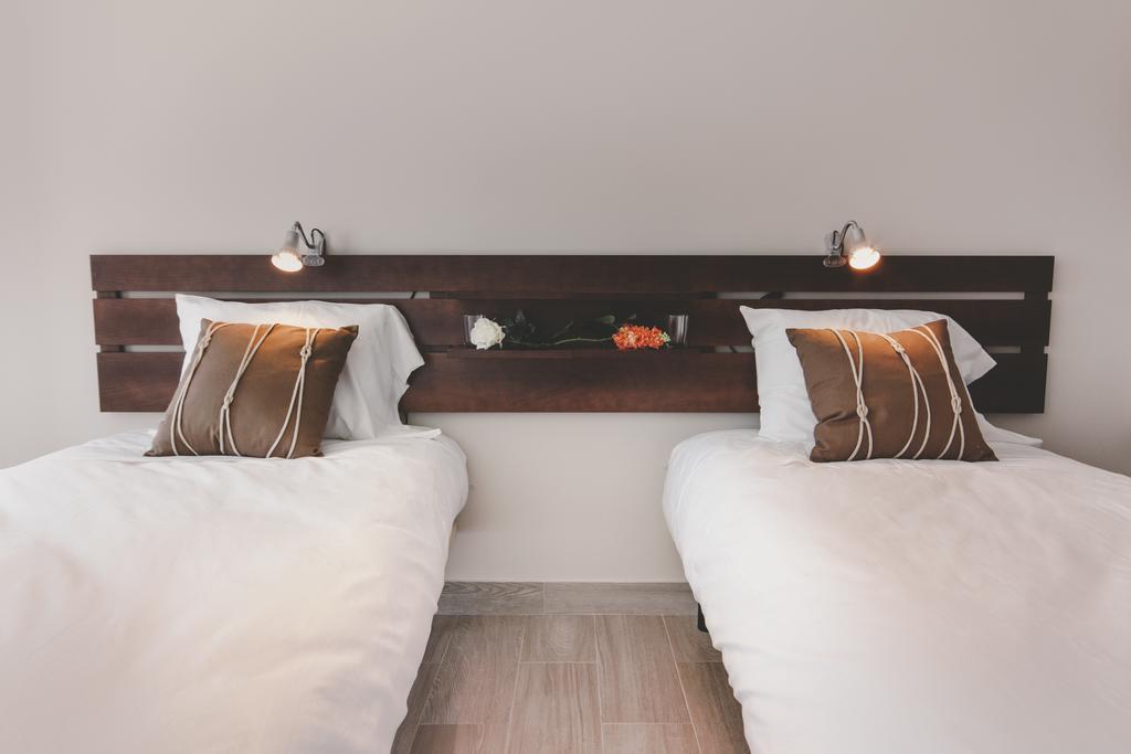 Yey Baleal Hotel Пениш Стая снимка